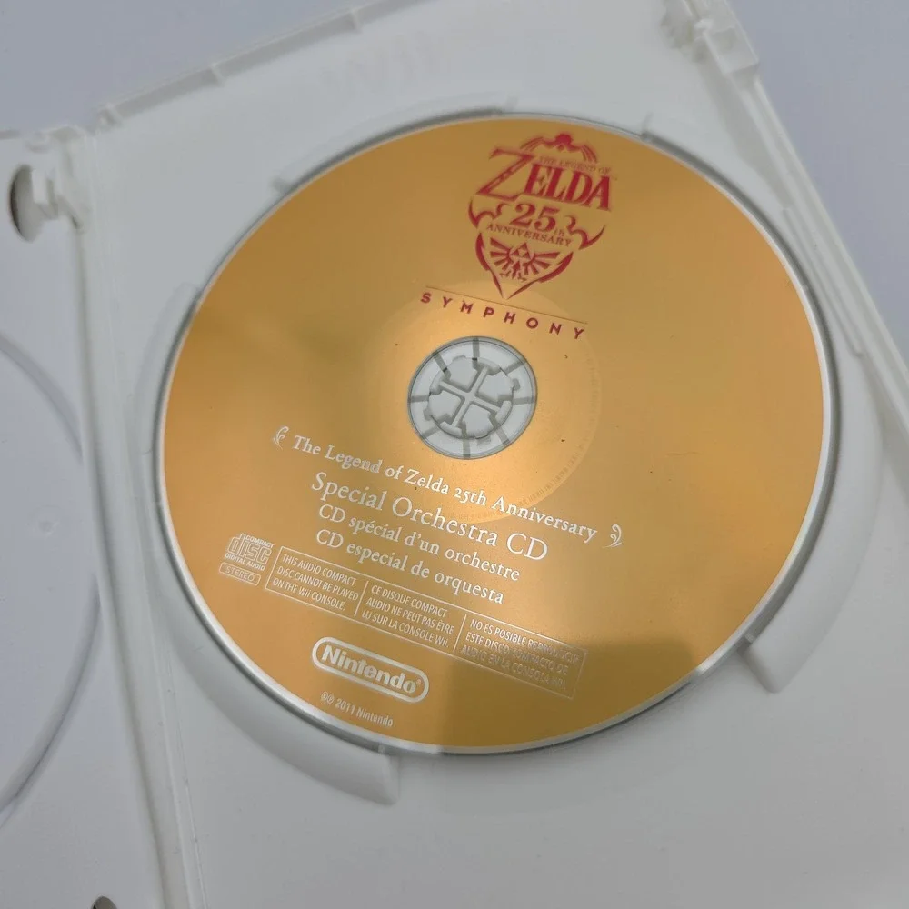 The Legend of Zelda: Skyward Sword Nintendo Wii w/25th Anniversary Music CD CIB